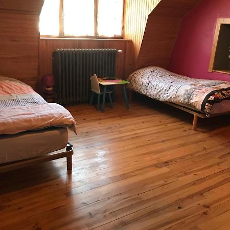 Gite Chez Regine Marcenat  Экстерьер фото